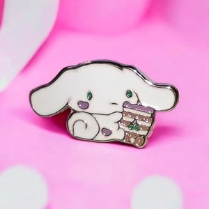 Sanrio Cinnamoroll Gold Alloy Enamel Pin (enjoying cake)